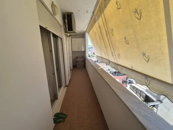 Tirane, shitet apartament 2+1 Kati 8, 106 m² 170.000 € (Brryli)