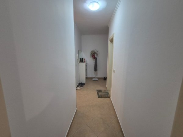 Tirane, shitet apartament 2+1 Kati 8, 106 m² 170.000 € (Brryli)