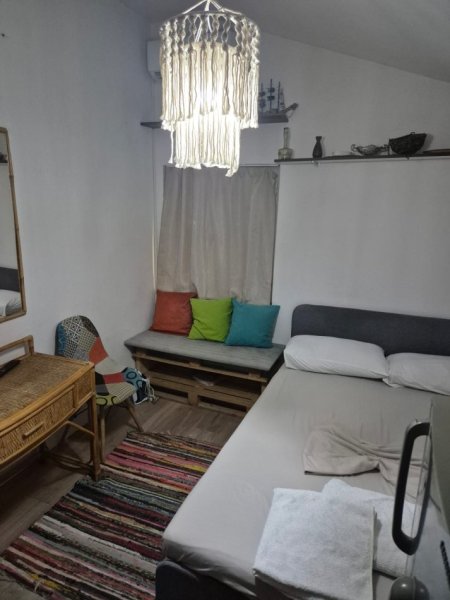 Tirane, jepet me qera garsonier 1+1 Kati 3, 35 m² 350 € (QSUT)