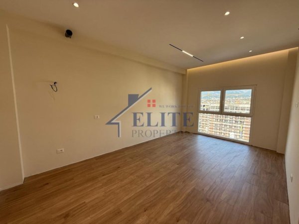 Tirane, shitet apartament 1+1 Kati 1, 60 m² 98.456 € (Prane Kompleksit Mangalem)