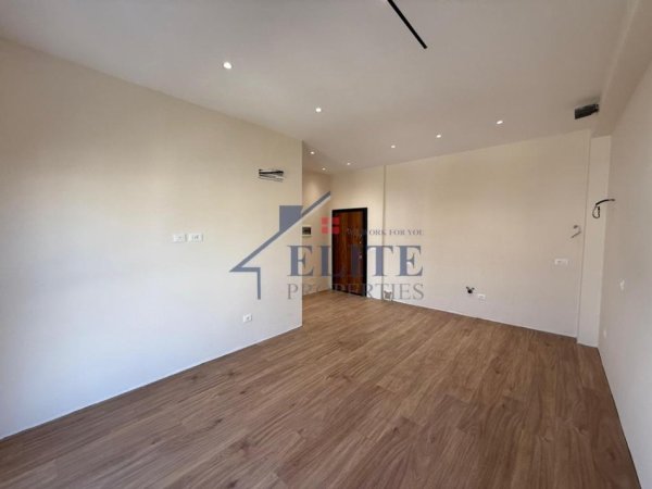 Tirane, shitet apartament 1+1 Kati 1, 60 m² 98.456 € (Prane Kompleksit Mangalem)
