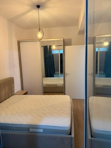 Tirane, jepet me qera apartament 1+1 Kati 3, 55 m² 500 € (Ali Demi)