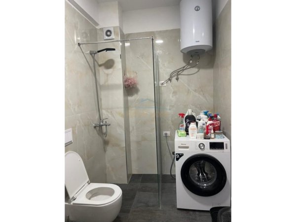Tirane, shitet apartament 1+1+Ballkon Kati 1, 67 m² 137.000 € (Kompleksi Green Terrace, Liqeni i Thate)