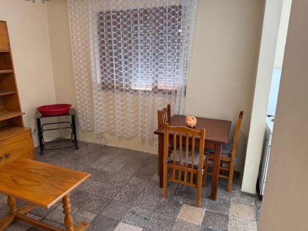 Tirane, jepet me qera apartament 1+1 Kati 2, 50 m² 380 € 