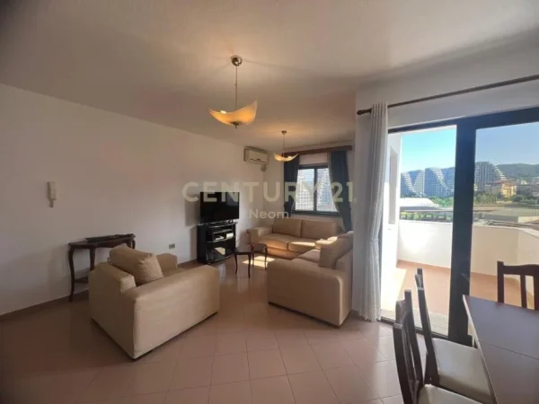 Tirane, jepet me qera apartament 2+1+Aneks+Ballkon Kati 6, 102 m² 700 € (Neom122453)