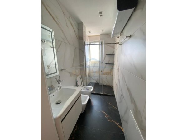 Durres, jepet me qera apartament 2+1 Kati 2, 98 m² 450 € (SPITALLE,DURRES)