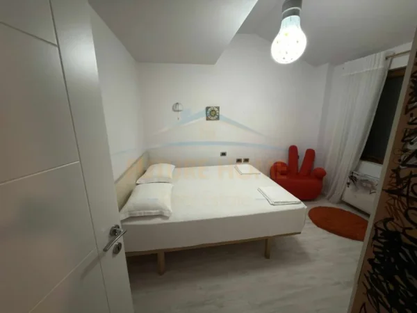 Tirane, jepet me qera apartament 3 Katshe Kati 0, 307 m² 3.500 € 