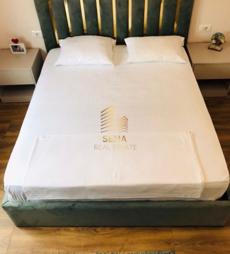 Tirane, jepet me qera apartament 1+1+Ballkon Kati 5, 65 m² 650 € (Rruga Mine Peza)