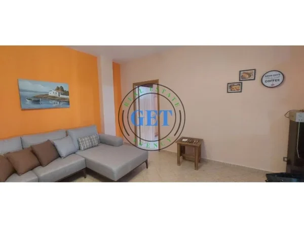 Durres, jepet me qera apartament 1+1 Kati 4, 75 m² 350 € (Plazh Iliria)