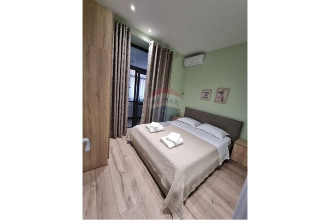 Tirane, jepet me qera apartament 1+1 , 64 m² 750 € 