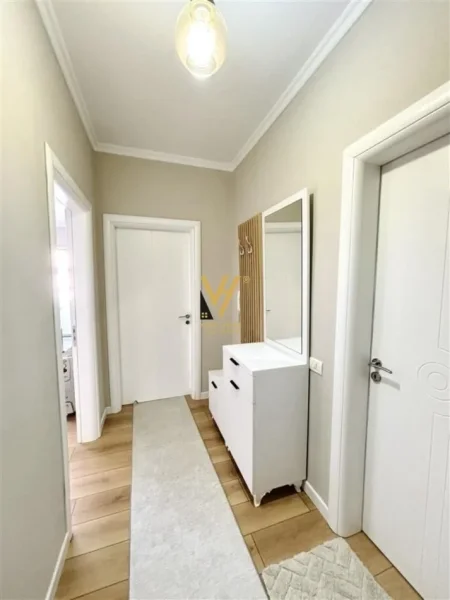 Tirane, jepet me qera apartament 1+1+Ballkon Kati 2, 75 m² 550 € (ASTIR)