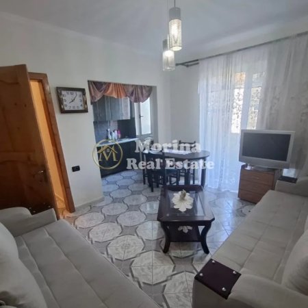 Tirane, jepet me qera apartament 1+1 Kati 4, 53 m² 350 € (Kinostudio)