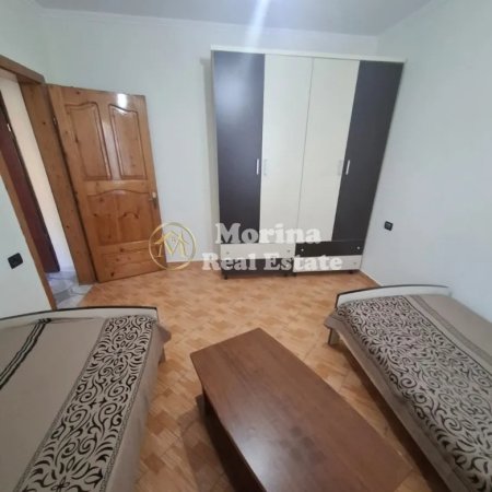 Tirane, jepet me qera apartament 1+1 Kati 4, 53 m² 350 € (Kinostudio)