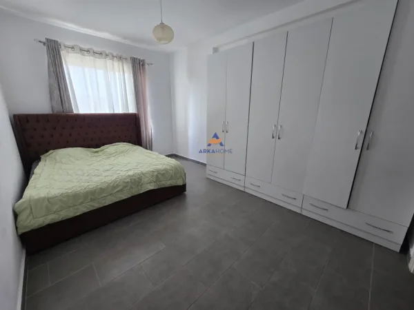 Tirane, shitet apartament 2+1+Ballkon Kati 5, 111 m² 103.000 € (NE KAMEZ)