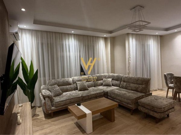 Tirane, jepet me qera apartament 2+1+Ballkon Kati 2, 150 m² 800 € (LIQENI I THATE)