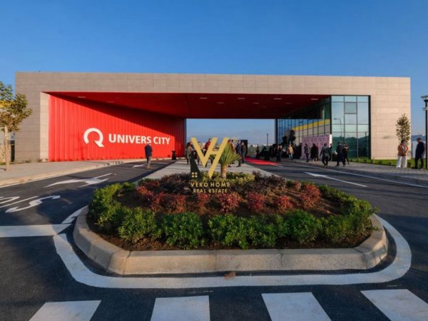 Tirane, shitet apartament 2+1+Ballkon Kati 8, 100 m² 130.000 € (KAMEZ)