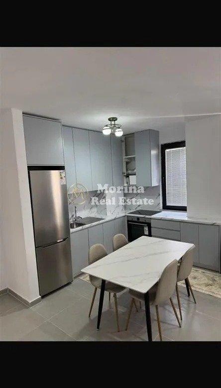 Tirane, jepet me qera apartament 1+1 Kati 4, 70 m² 500 € (Astir)