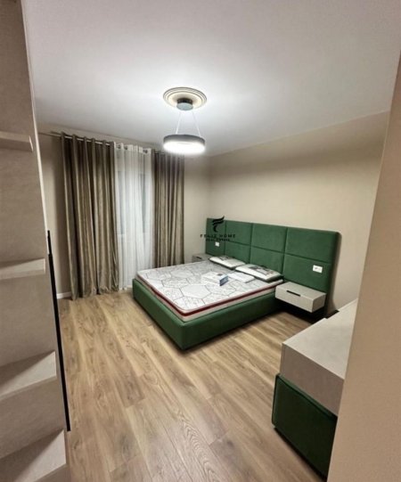 Tirane, shitet apartament 2+1 Kati 8, 104 m² 180.000 € (YZBERISHT)