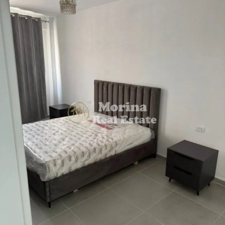 Tirane, jepet me qera apartament 2+1 Kati 7, 100 m² 700 € (Astir)