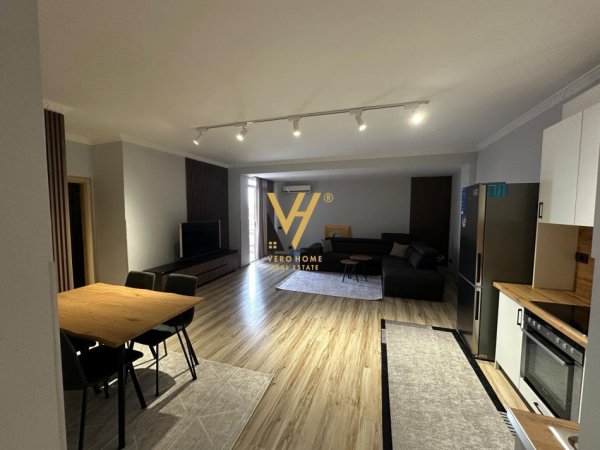 Tirane, jepet me qera apartament 2+1+Ballkon Kati 5, 110 m² 700 € (KODRA E DIELLIT)