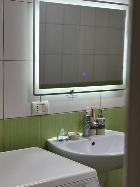 Tirane, jepet me qera apartament 1+1 Kati 2, 74 m² 500 € (NELA 6)