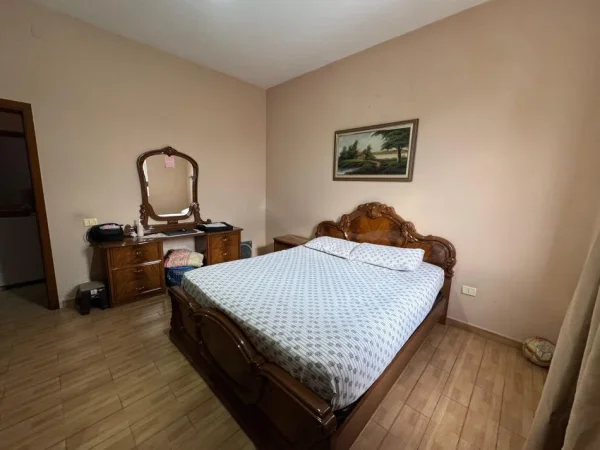 Tirane, shitet apartament 2+1 Kati 3, 125 m² 