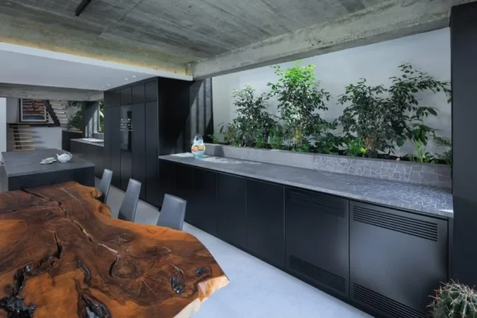 Tirane, shitet Vile 2 Katshe Kati 2, 2.440 m² (Mullet)