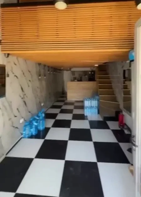 Tirane, jepet me qera ambjent biznesi Kati 0, 60 m² 600 € (ASTIR)