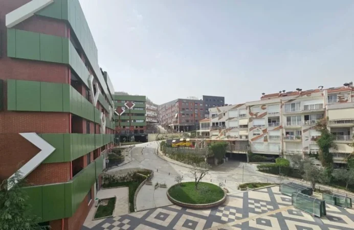 Tirane, shitet apartament 3+1+Ballkon Kati 2, 120 m² 255.000 € (Kodra e Diellit 1)