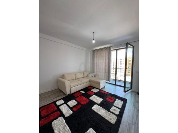 Tirane, jepet me qera apartament 2+1 Kati 4, 110 m² 700 € 
