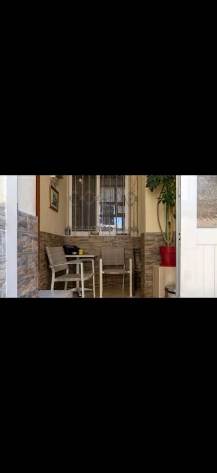 Jepet me Qera Shpi 1+1 +Parkim ,afer pallatit me Shigjeta, perballe Fabrikes Birres  450 €