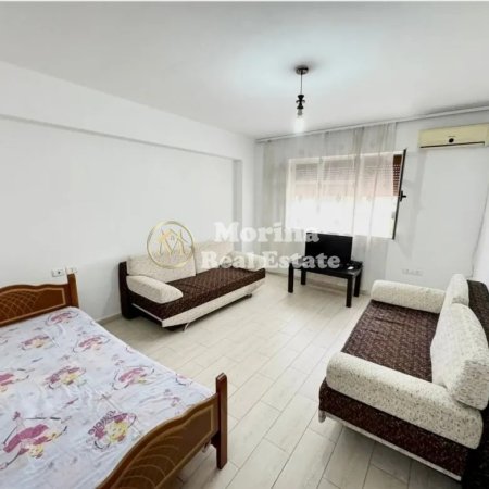 Tirane, jepet me qera apartament 2+1 Kati 5, 94 m² 400 € (KTHESA E KAMEZES, Kompleksi Malajzan)