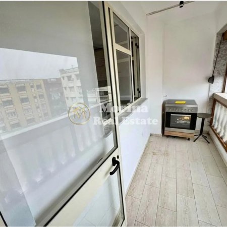 Tirane, jepet me qera apartament 2+1 Kati 5, 94 m² 400 € (KTHESA E KAMEZES, Kompleksi Malajzan)