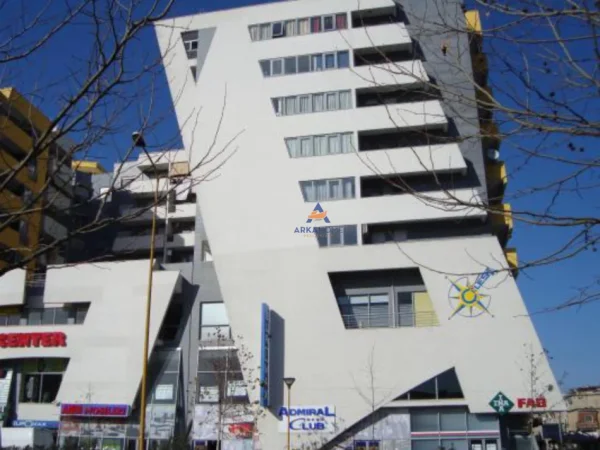 Tirane, jepet me qera ambjent biznesi Kati 0, 30 m² 350 € (RRUGA KAVAJES)