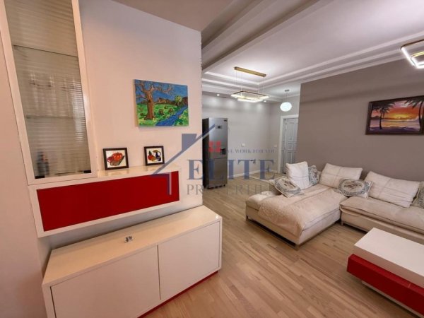 Tirane, shitet apartament 1+1+Ballkon Kati 1, 63 m² 140.000 € 