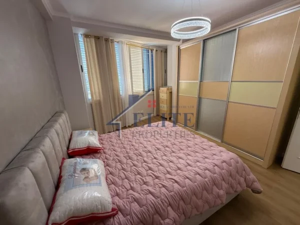 Tirane, shitet apartament 1+1+Ballkon Kati 1, 63 m² 140.000 € 