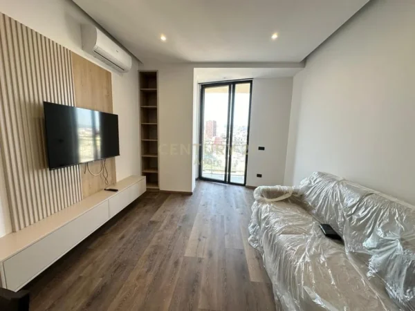 Tirane, jepet me qera apartament 1+1+Aneks+Ballkon Kati 9, 78 m² 750 € (Golden Residence)