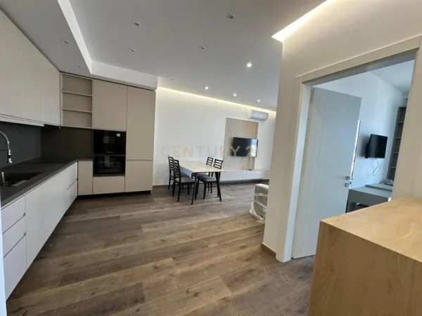 Tirane, jepet me qera apartament 1+1+Aneks+Ballkon Kati 9, 78 m² 750 € (Golden Residence)