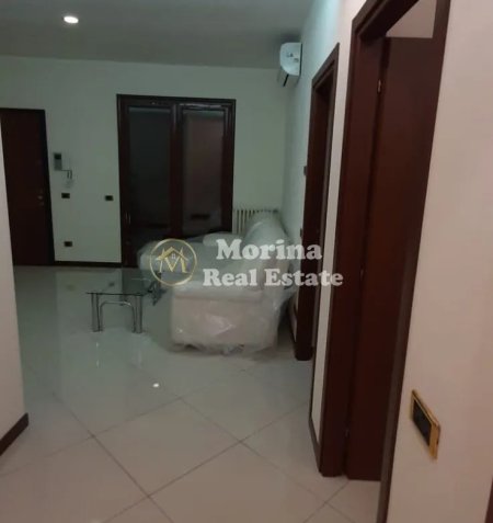 Tirane, jepet me qera apartament 1+1+Aneks Kati 2, 70 m² 500 € (KInostudio)
