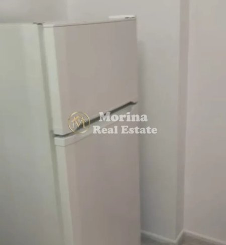Tirane, jepet me qera shtepi 1+1 Kati 1, 60 m² 400 € (Rruga Haxhi Hysen Dalliu, Stacioni i Trenit)
