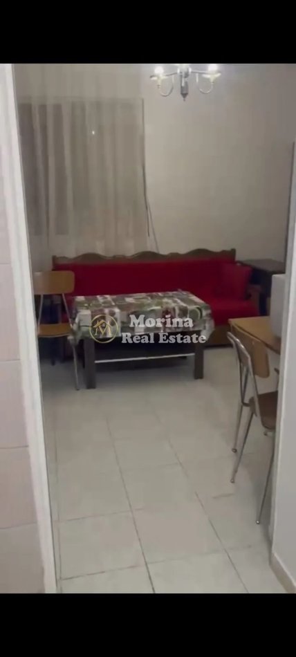Tirane, jepet me qera shtepi 1+1 Kati 1, 60 m² 400 € (Rruga Haxhi Hysen Dalliu, Stacioni i Trenit)