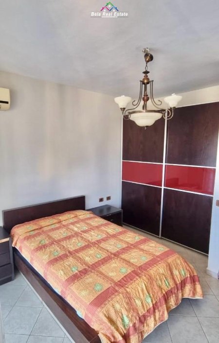 Tirane, jap me qera apartament 2+1+Ballkon Kati 4, 115 m² 850 € (21 dhjetori)