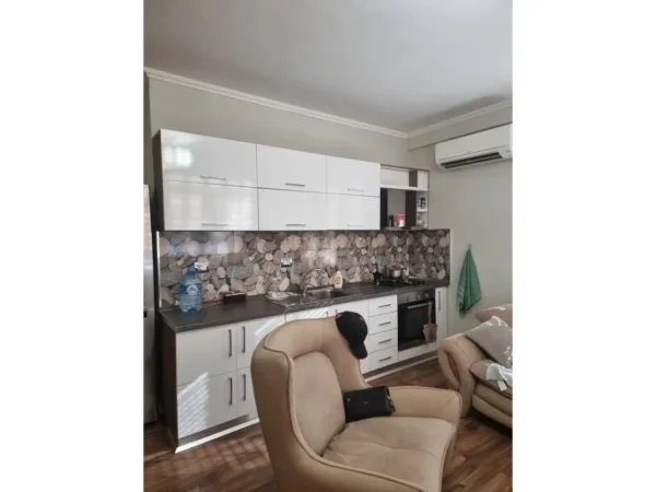 Tirane, shitet apartament 2+1 Kati 6, 88 m² 177.000 € (Parku)
