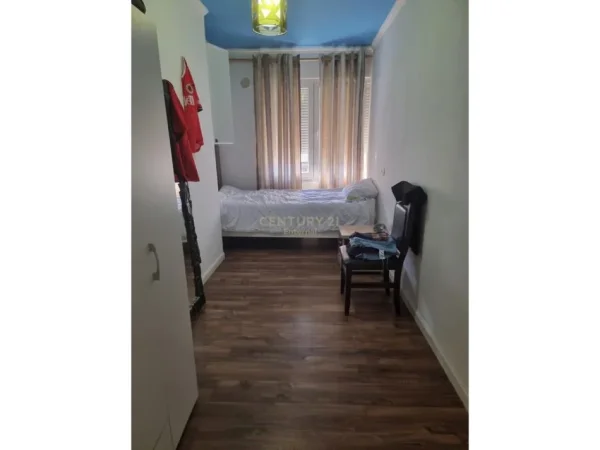 Tirane, shitet apartament 2+1 Kati 6, 88 m² 177.000 € (Parku)