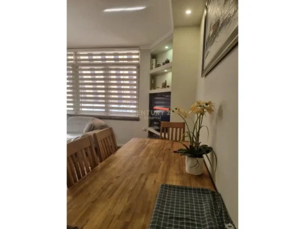 Tirane, shitet apartament 2+1 Kati 6, 88 m² 177.000 € (Ish Parku)