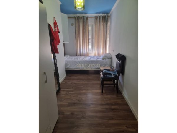 Tirane, shitet apartament 2+1 Kati 6, 88 m² 177.000 € (Ish Parku)