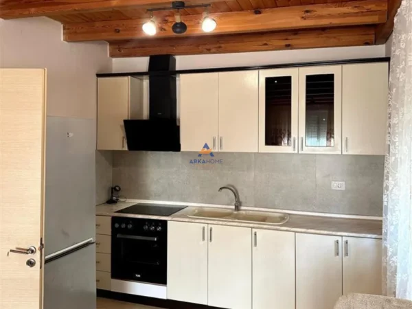 Tirane, jepet me qera apartament duplex 1+1+Aneks+Ballkon Kati 6, 89 m² 54.000 € (FRESK, SHEFQET KUKA)