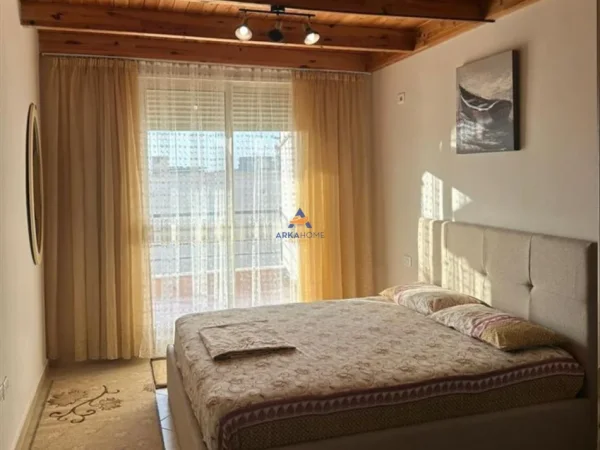 Tirane, jepet me qera apartament duplex 1+1+Aneks+Ballkon Kati 6, 89 m² 54.000 € (FRESK, SHEFQET KUKA)