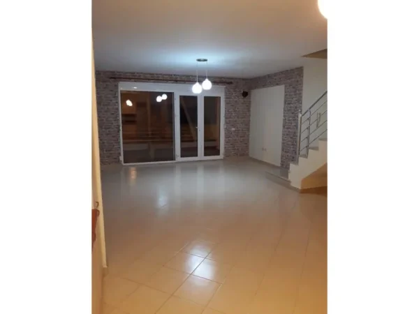 SHITET DUPLEX 3+1+2 TEK KODRA E DIELLIT 1