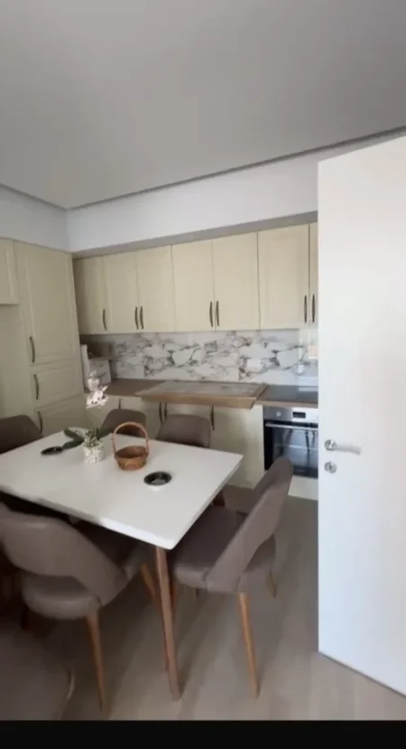 Tirane, shitet apartament 3+1+Ballkon Kati 4, 127 m² 140.000 € (Univers City Apartament 3+1+2 Per Shitje I mobiluar 1100€/m2 Okazion)